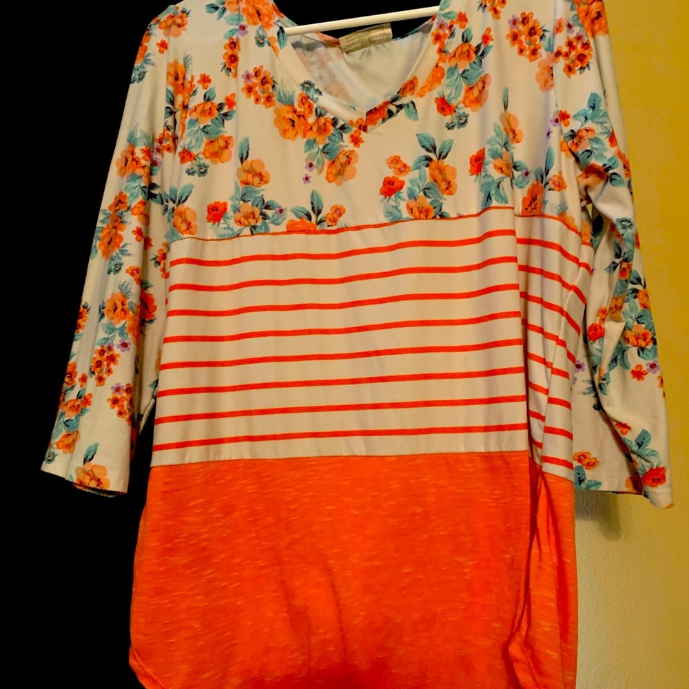 Womans Top